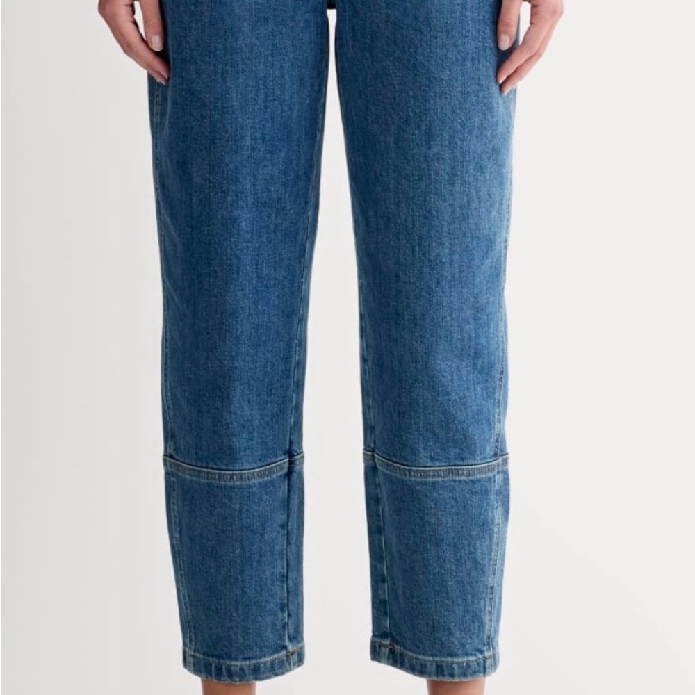 LIKE NEW - Everlane Utility Barrel Jean